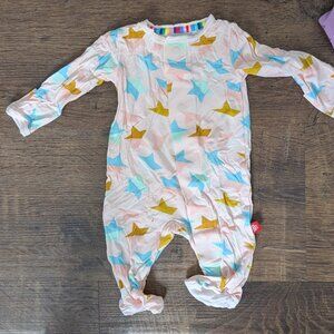 Magnetic Me - Pink Stars Footie Size NB